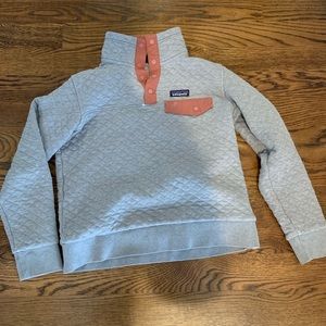 Patagonia snap T pullover in organic cotton S, gray and pink